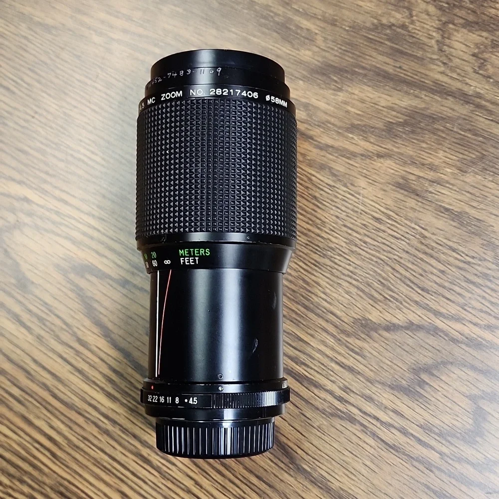 Vivitar 80-200mm Zoom Camera Lens